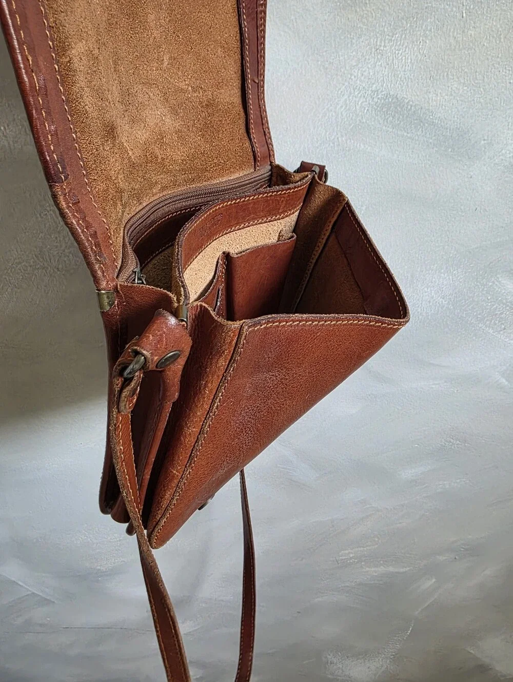 I Medici Asti Small Messenger Bag Leather Made In Italy Crossbody 10x8x3